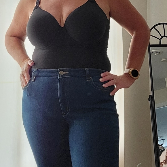 Jeans - Picture 3 of 3